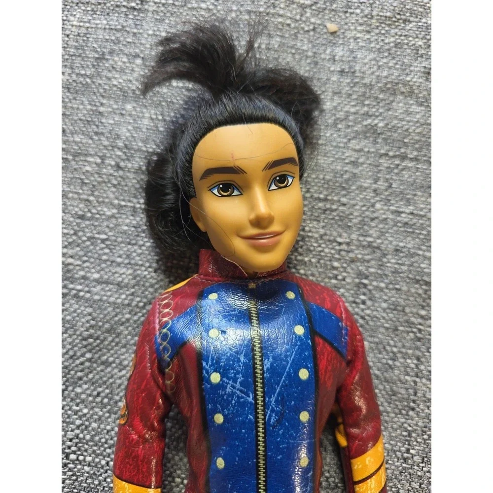 Disney Descendants 2 Jay Isle of the Lost Royal Yacht Clothing doll